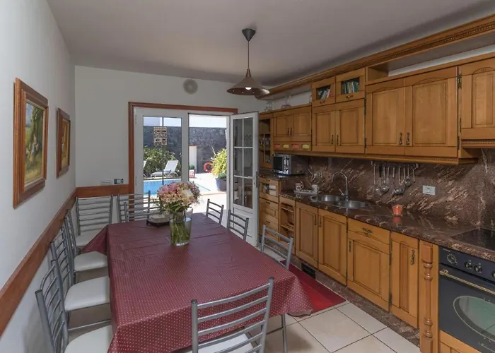 Alki By Buenavilla *