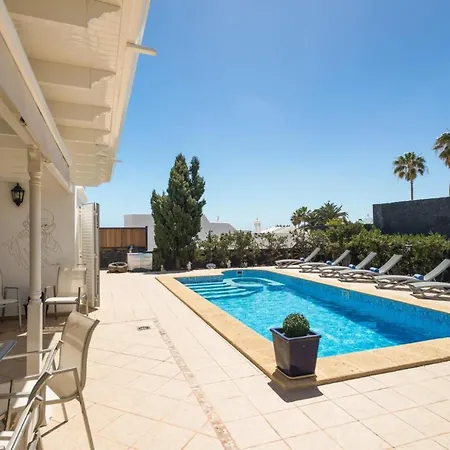 Vila Alki By Buenavilla