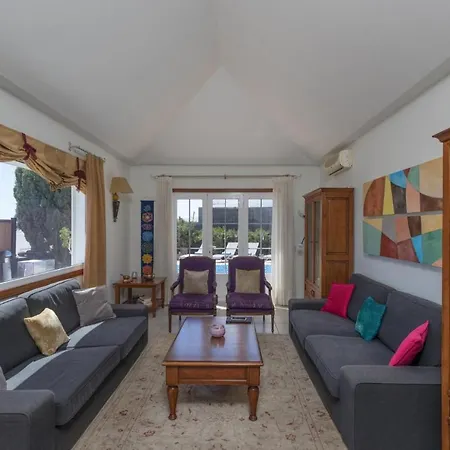 Villa Alki By Buenavilla